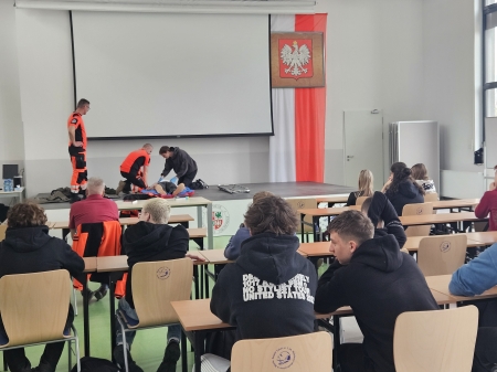 Uczymy się ratować życie!